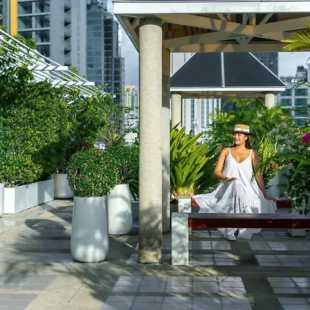 Parkroyal Suites Bangkok