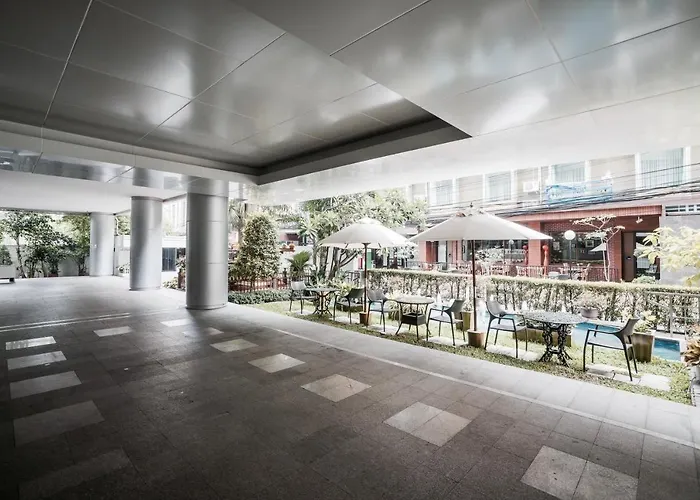 Parkroyal Hotel 4*