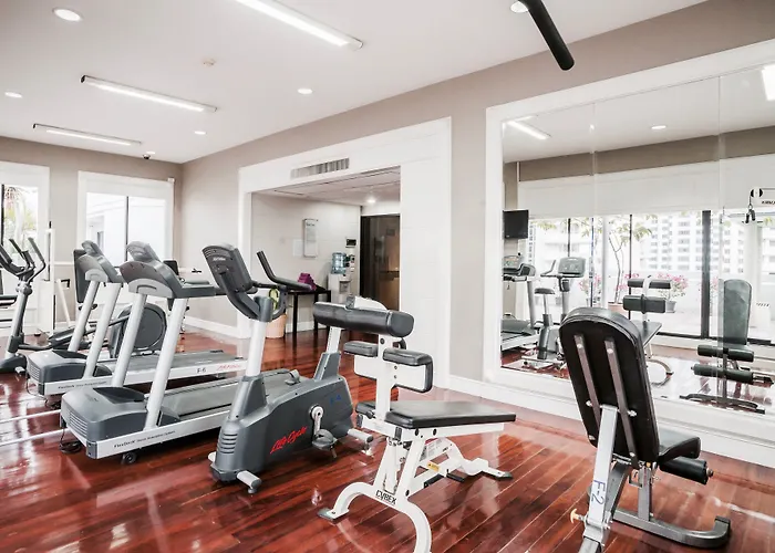 Parkroyal 4*