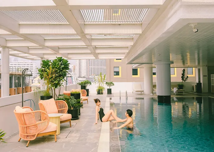 Parkroyal Hotel 4*