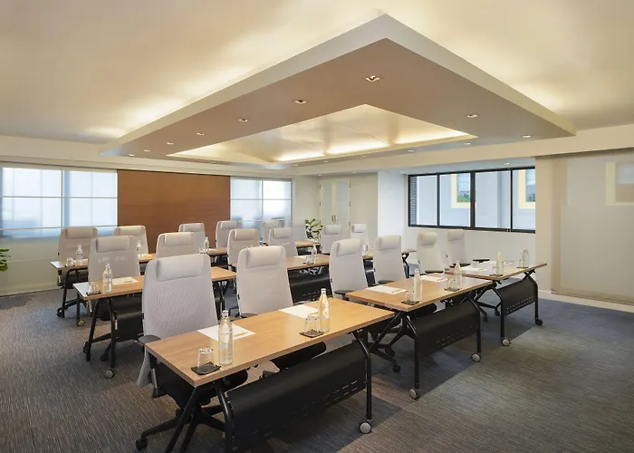 Parkroyal 4*
